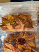 Load image into Gallery viewer, Dried mangoes / 1 pound