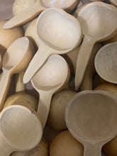 Load image into Gallery viewer, Galama/ African Spoon